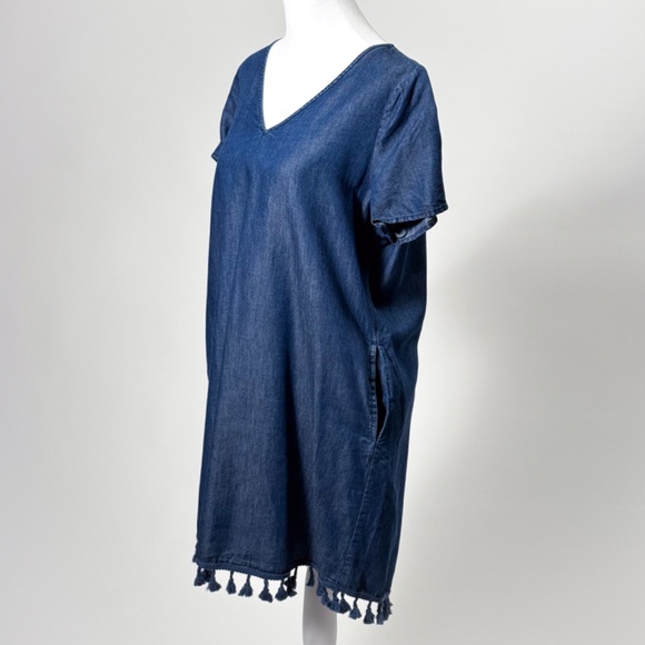 1250°C Dark Navy Chambray Boho Tassel Dress w/ Pockets Size S / M Retail $80 🧵✨ - Picture 2 of 12